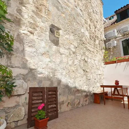Irvin Apartment Trogir